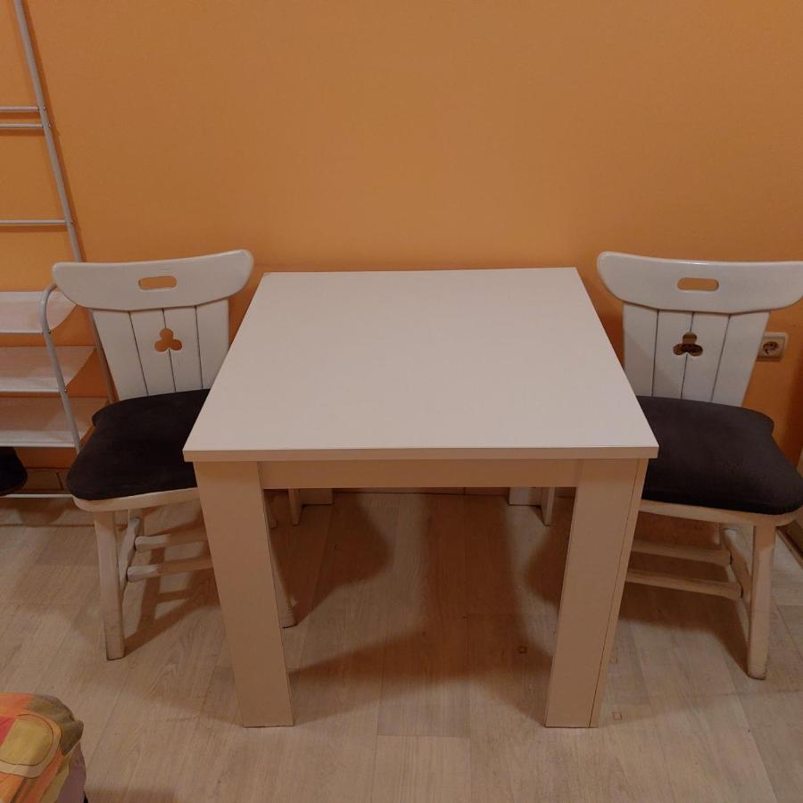Ferienwohnung Soba Lara Kruševac Exterior foto